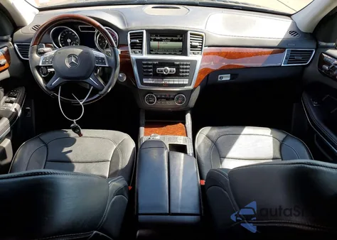 2014 Mercedes-Benz Gl 550 4Matic z USA, uszkodzony, nr VIN 4JGDF7DE0EA331236